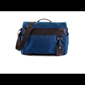 Tumi Northlake Messenger Bag